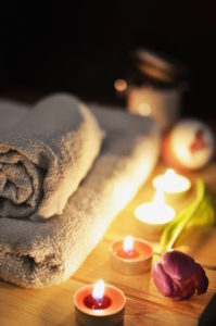Spa insurance - Shows candles in a treatment room