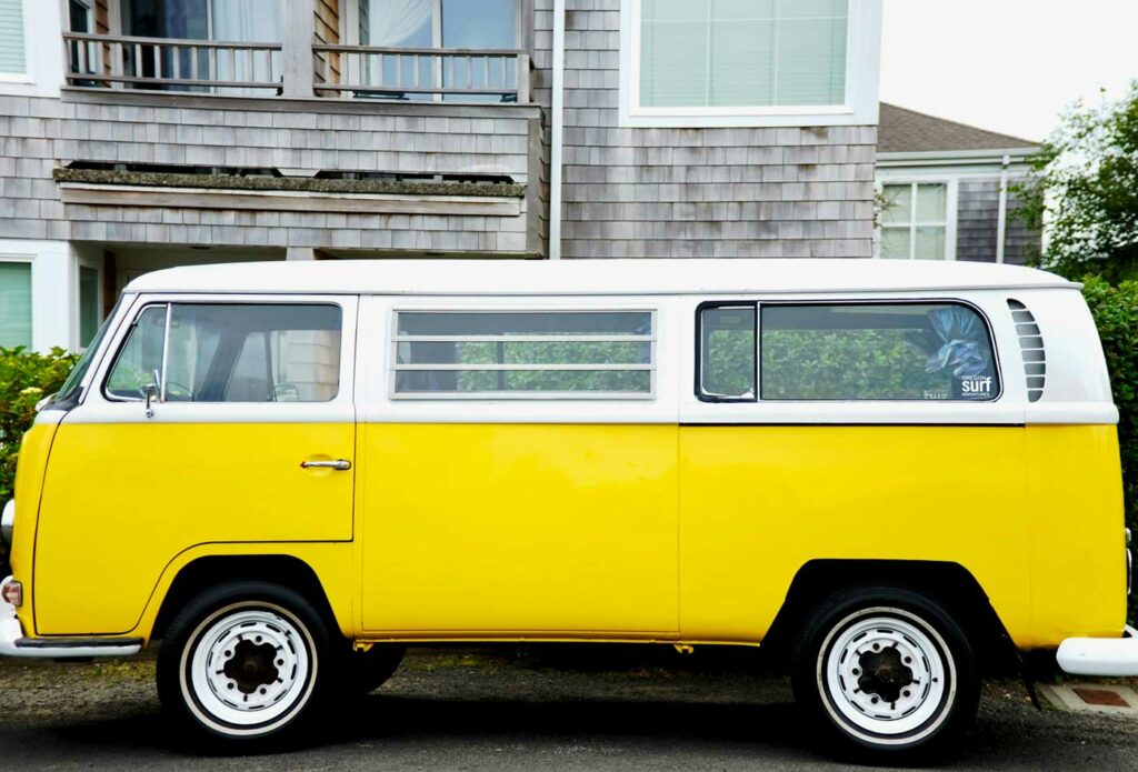 shows a yellow campervan - campervan insurance